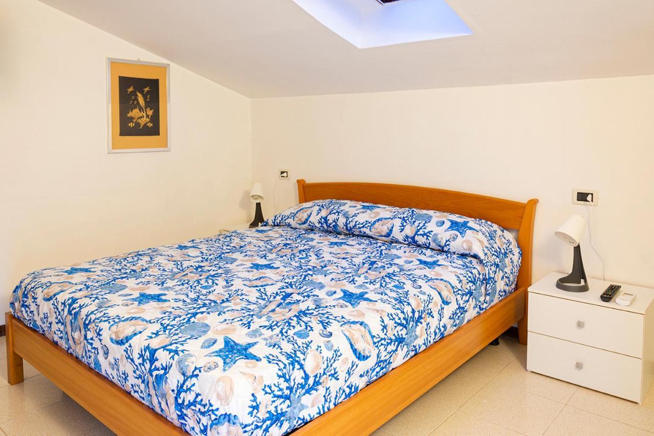 Appartamenti La Casina Porto Azzurro Exterior foto